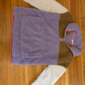 Amazingly soft gap quarter zip